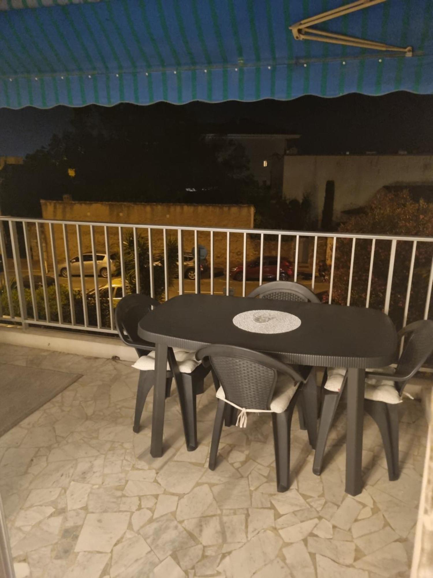 Spacieux 2 Pieces Terrasse Et Piscine *